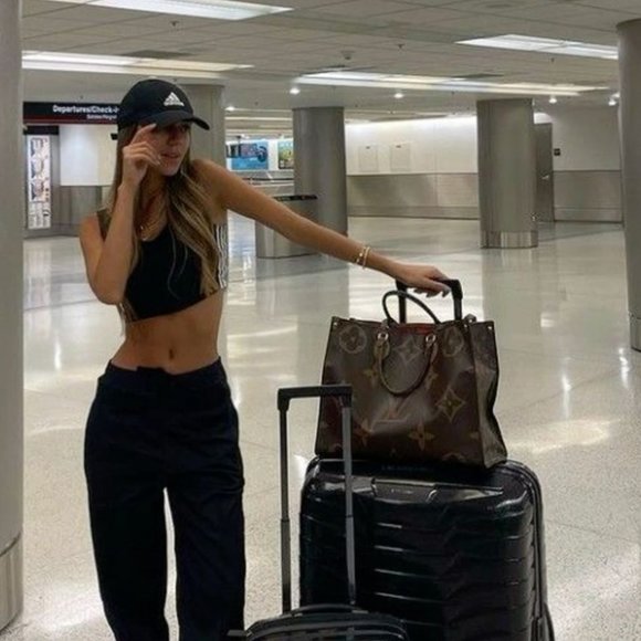 Black Adidas Embroidered Baseball Cap - Picture 4 of 4